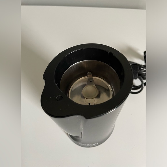 Salton Essentials Coffee, Spice & Herb Electric Grinder in Black - Picture 6 of 13